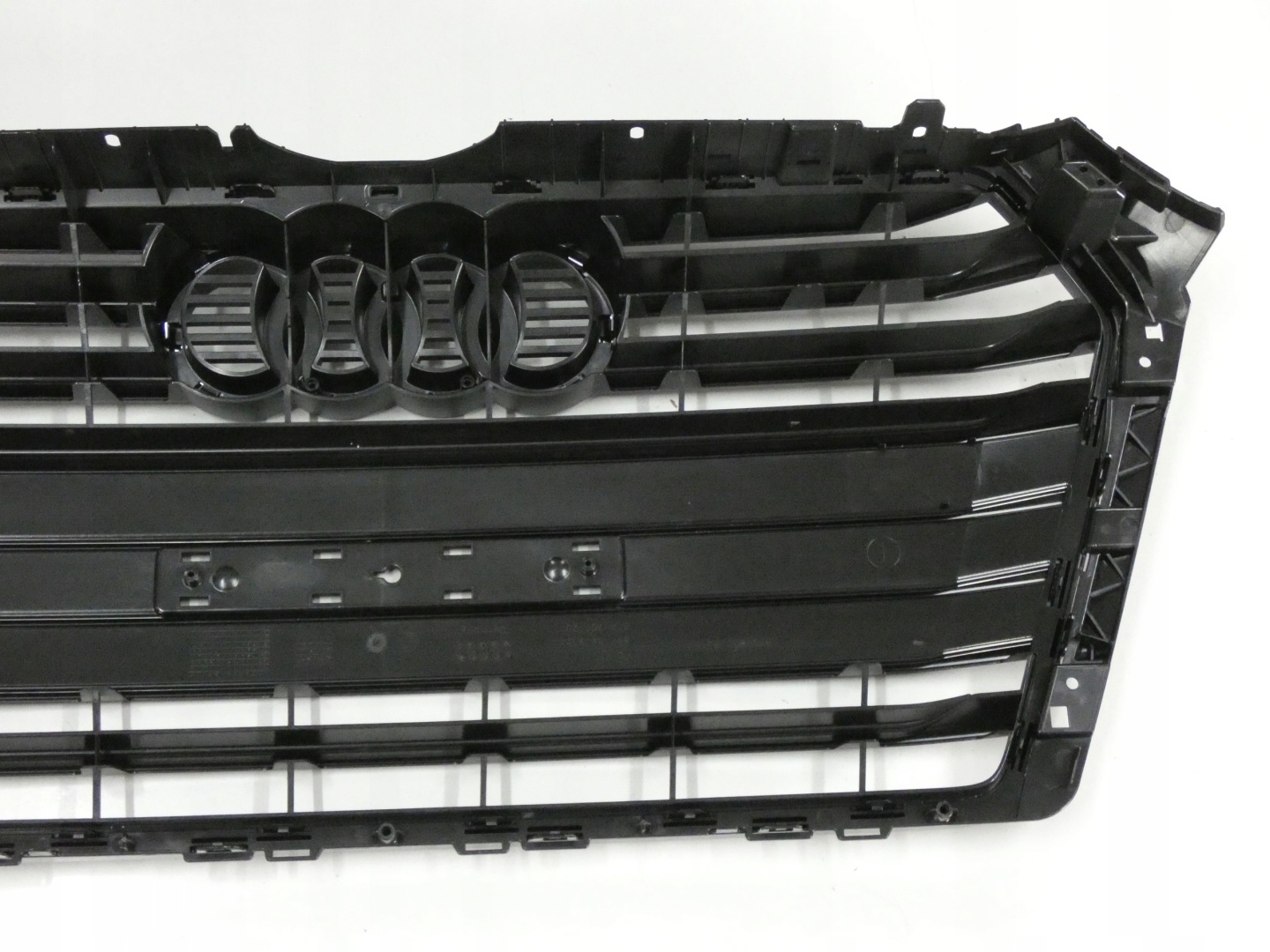 Audi 8W0 Kühlergrill FRONTGRILL Kühlergitter 8W0853651MB - Thumbnail 6