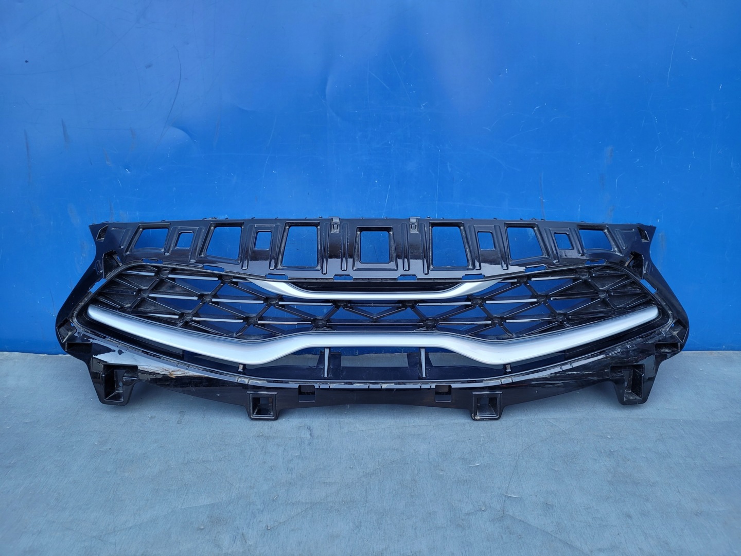Kia Ceed CD Kühlergrill FRONTGRILL Kühlergitter - Thumbnail 1