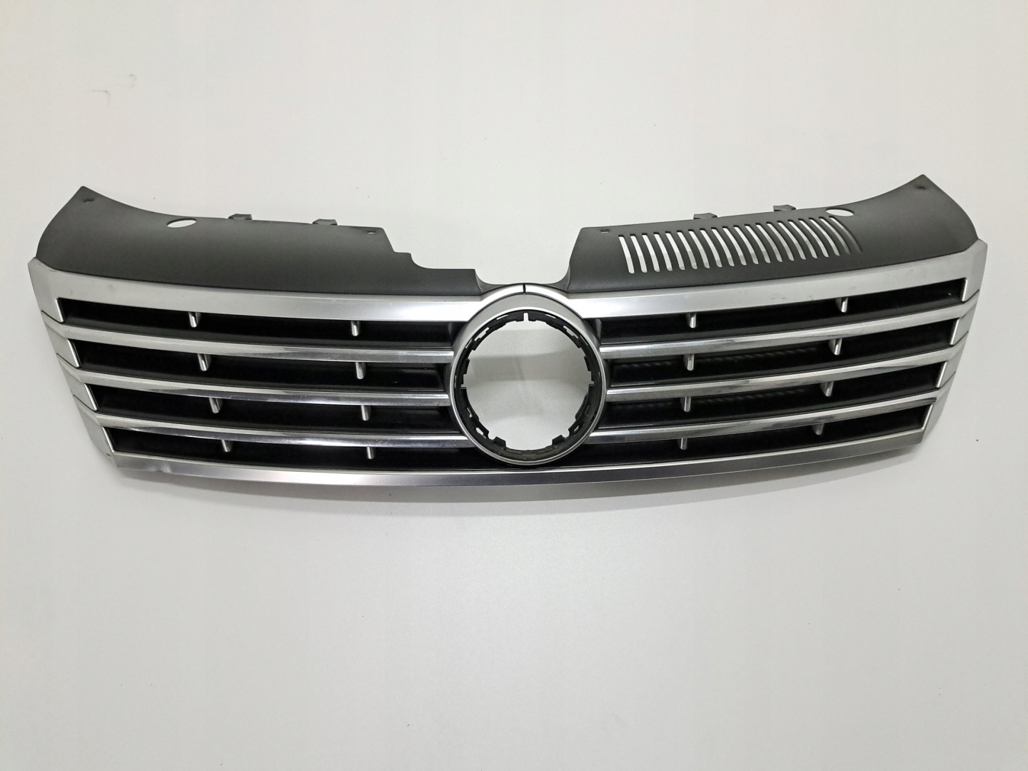 VW Passat 3C8 Kühlergrill FRONTGRILL Kühlergitter 3C8853653 - Thumbnail 1
