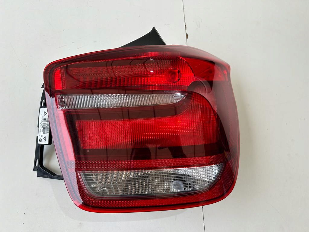 BMW 1 F21 Rückleuchte 7270096 Rearlamp - Thumbnail 1