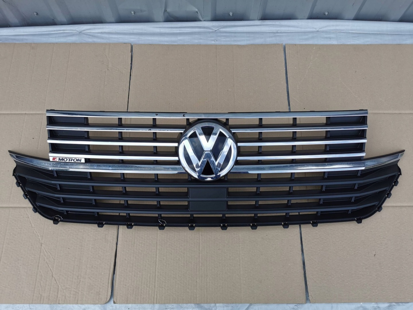 VW Transporter T6 Kühlergrill FRONTGRILL Kühlergitter 7LA853651B - Thumbnail 11