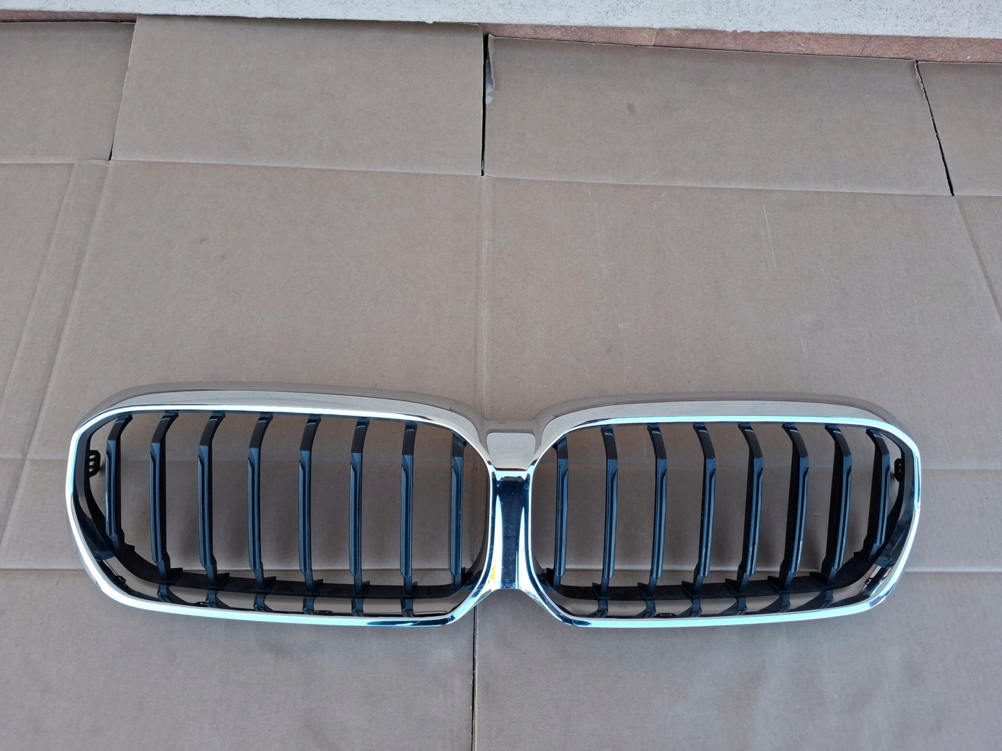 BMW X1 U11 Kühlergrill FRONTGRILL Kühlergitter - Thumbnail 1