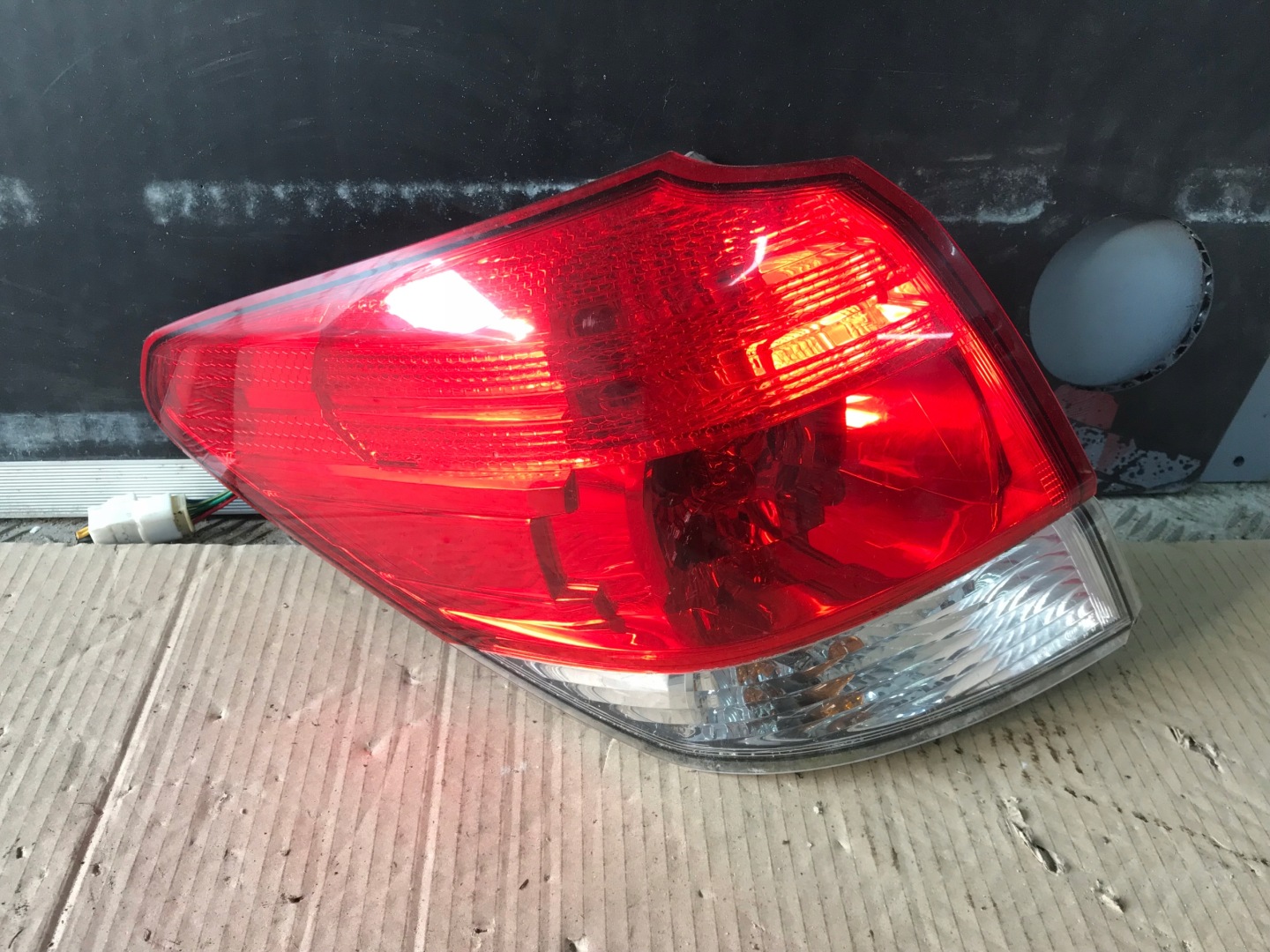 Subaru Outback BM Rückleuchte 84912AJ090220 Rearlamp - Thumbnail 1