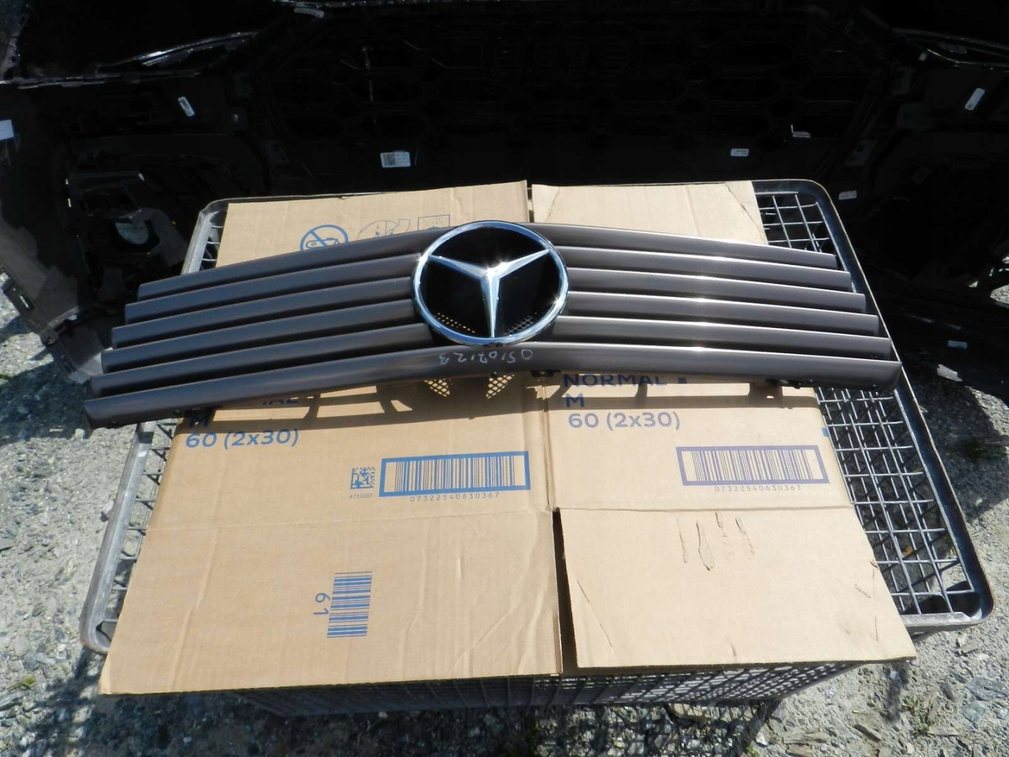 Mercedes-Benz SL-Klasse W129 Kühlergrill FRONTGRILL Kühlergitter A1298880260 - Thumbnail 7