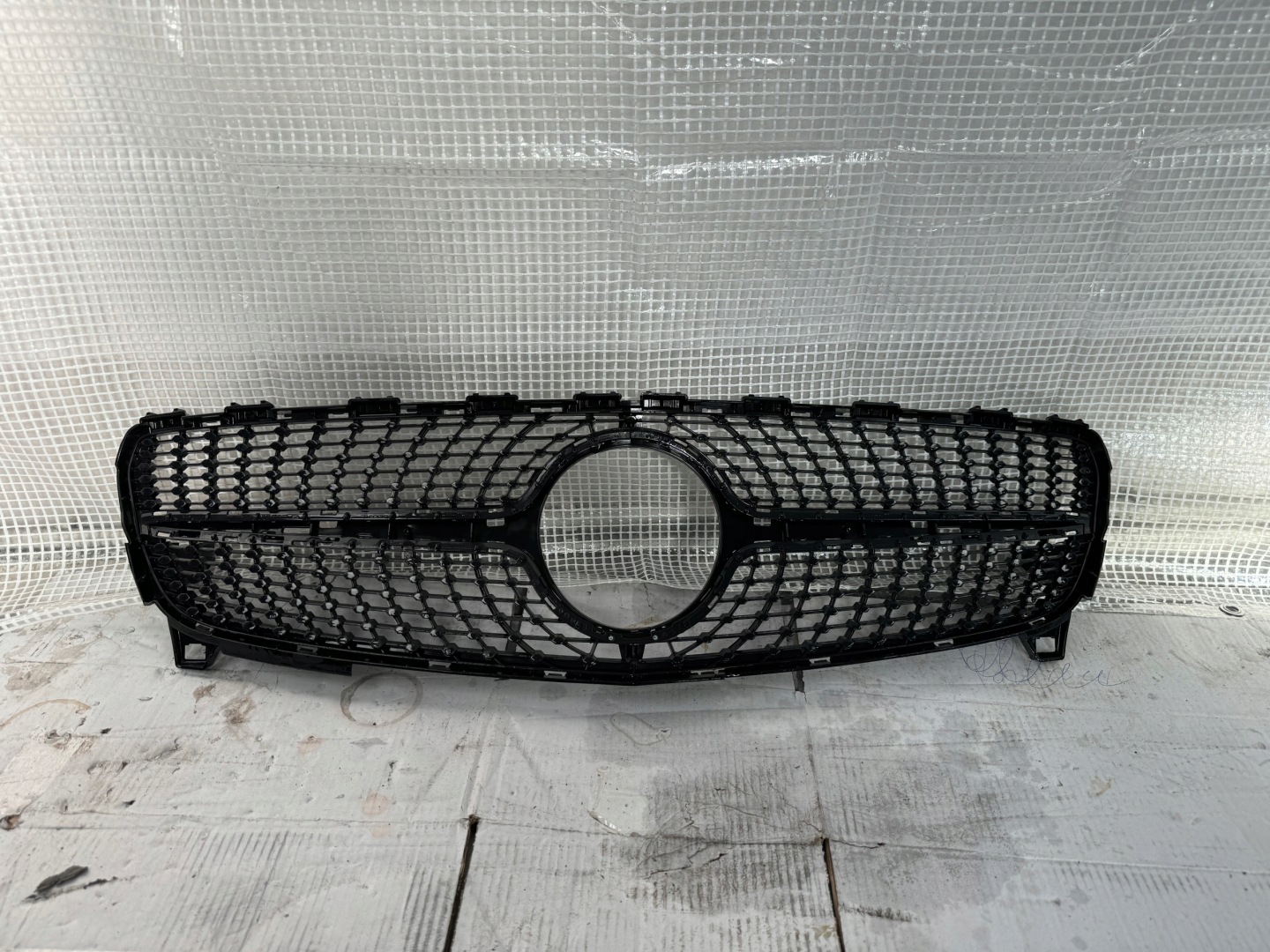 Mercedes-Benz A-Klasse W176 Kühlergrill FRONTGRILL Kühlergitter A1768881760 - Thumbnail 1