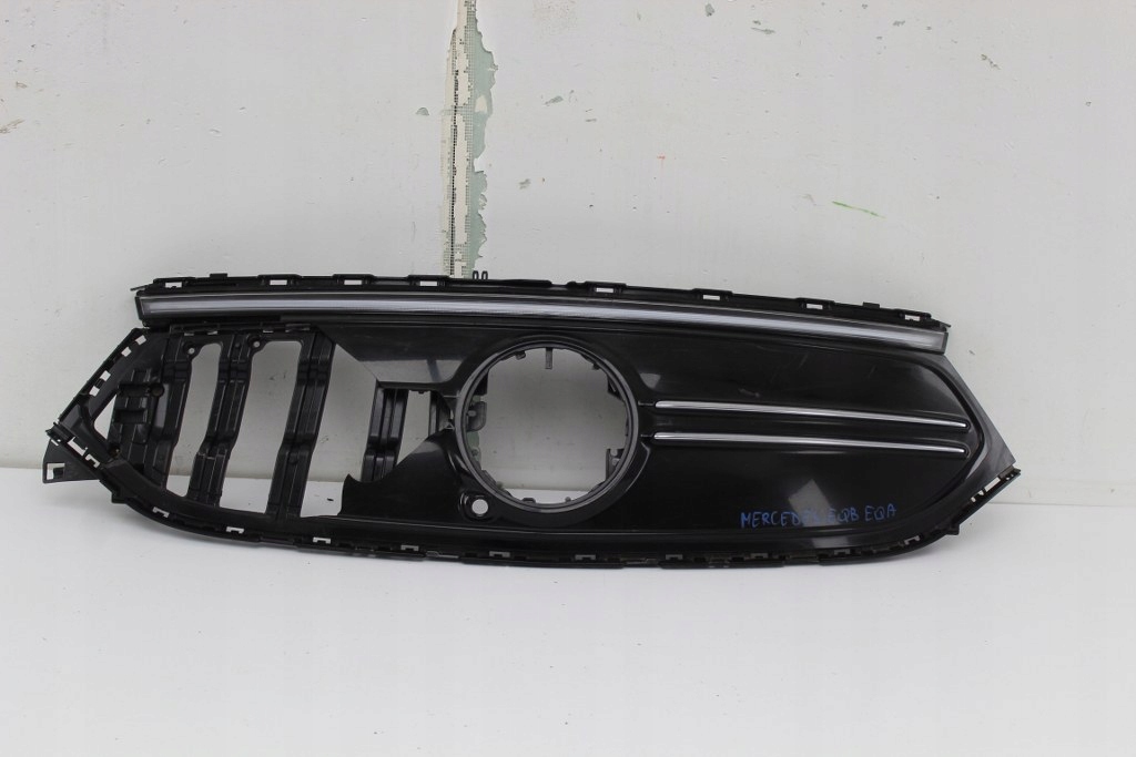Mercedes-Benz EQA W243 Kühlergrill FRONTGRILL Kühlergitter - Thumbnail 1