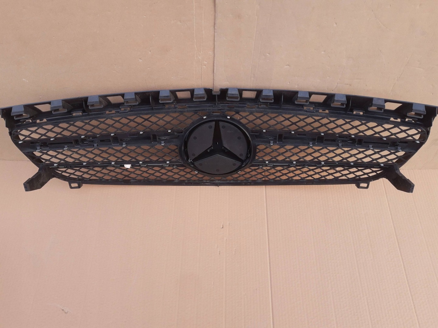 Mercedes-Benz A-Klasse W176 Kühlergrill FRONTGRILL Kühlergitter A1768880260 - Thumbnail 8