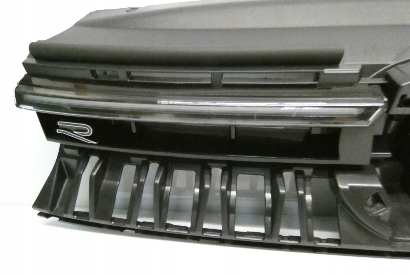 VW Passat B9 Kühlergrill FRONTGRILL Kühlergitter 3J0853653 - Thumbnail 3