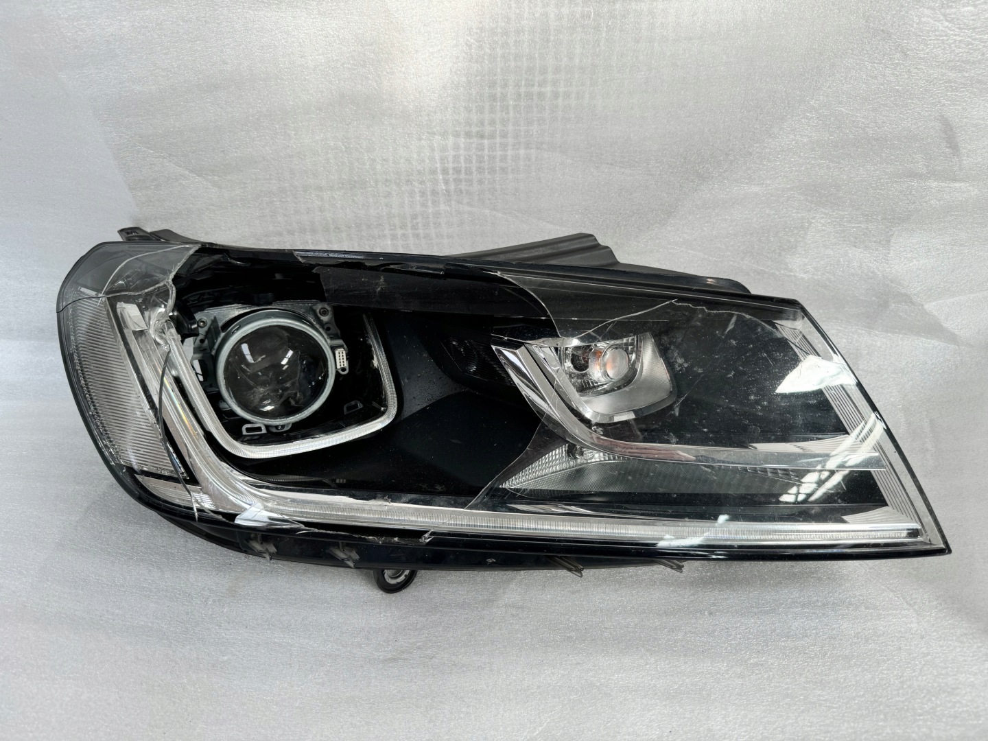 Frontscheinwerfer VW Touareg 7P 7P1941034A Xenon Rechts Scheinwerfer Headlight - Thumbnail 1