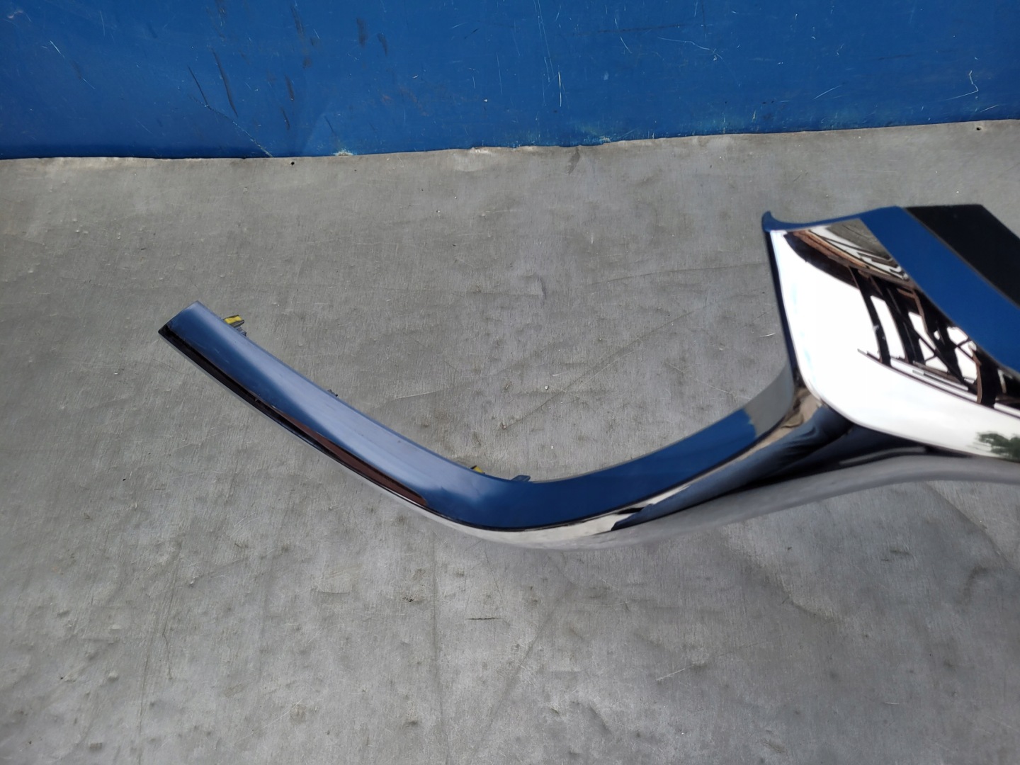 Mazda 2 DE Kühlergrill FRONTGRILL Kühlergitter D43N50719 - Thumbnail 12