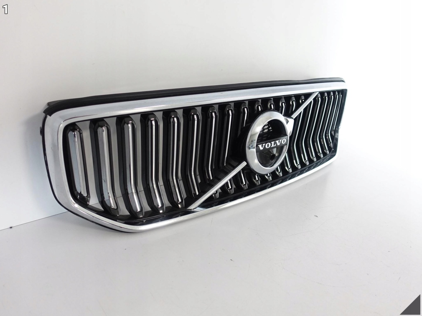 Volvo XC40 Kühlergrill FRONTGRILL Kühlergitter 31479417 - Thumbnail 2