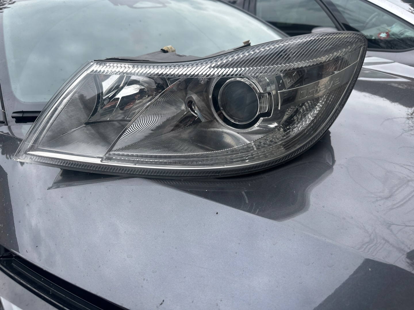 Frontscheinwerfer Skoda Octavia 1U 1Z1941015GS Xenon Links Headlight - Thumbnail 1