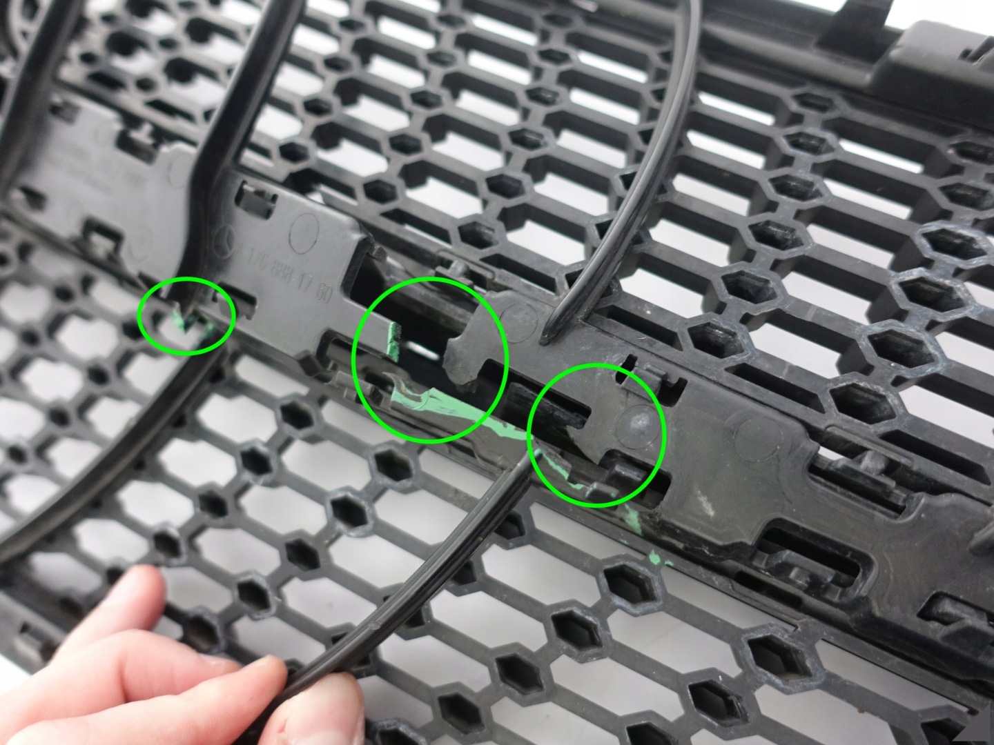 Mercedes-Benz A-Klasse W176 Kühlergrill FRONTGRILL Kühlergitter A1768881760 - Thumbnail 11