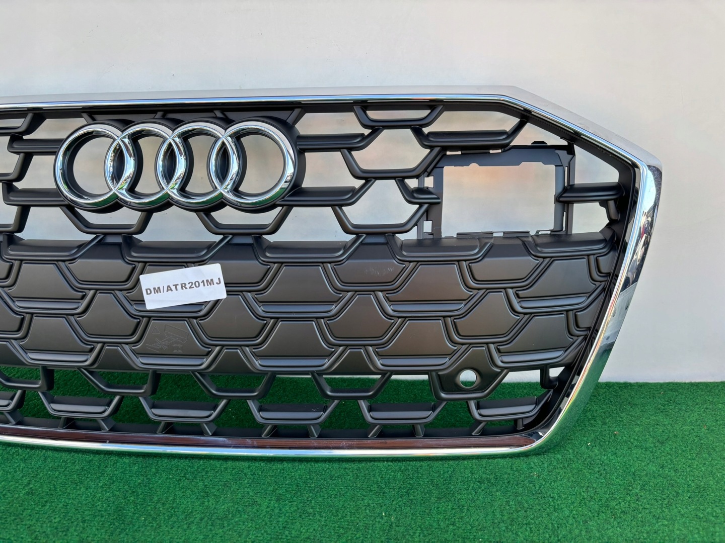 Audi A6 Kühlergrill FRONTGRILL Kühlergitter 4K0853651R0 - Thumbnail 2
