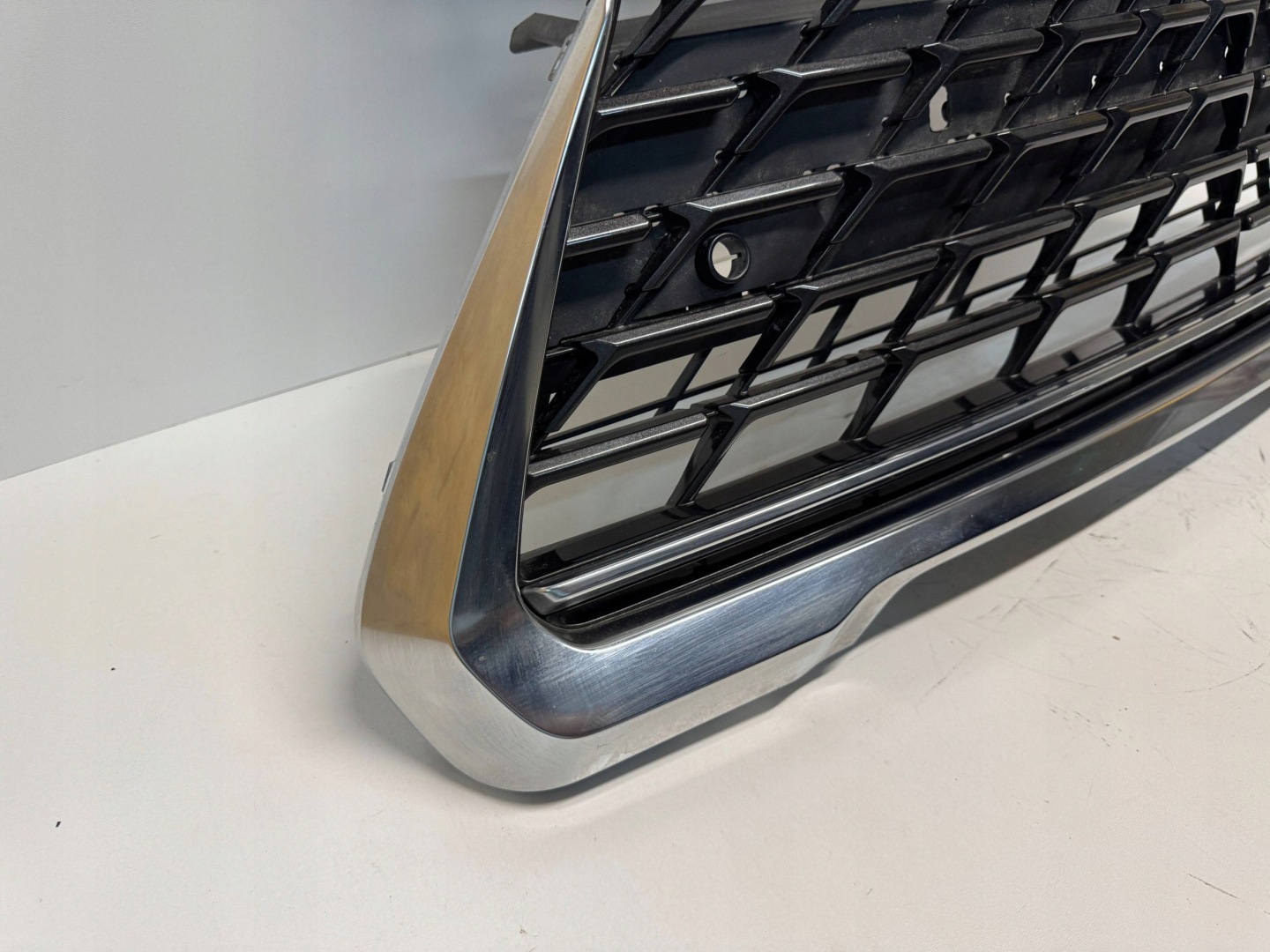 Lexus UX ZA1 Kühlergrill FRONTGRILL Kühlergitter 5315576070 - Thumbnail 12