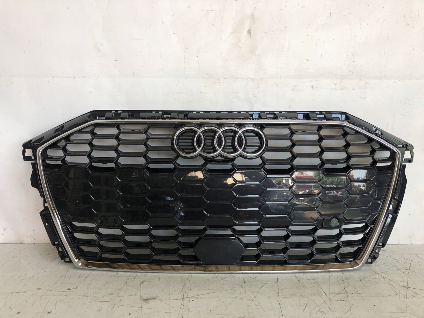 Audi A3 8Y Kühlergrill FRONTGRILL Kühlergitter 8Y0853651A - Thumbnail 1