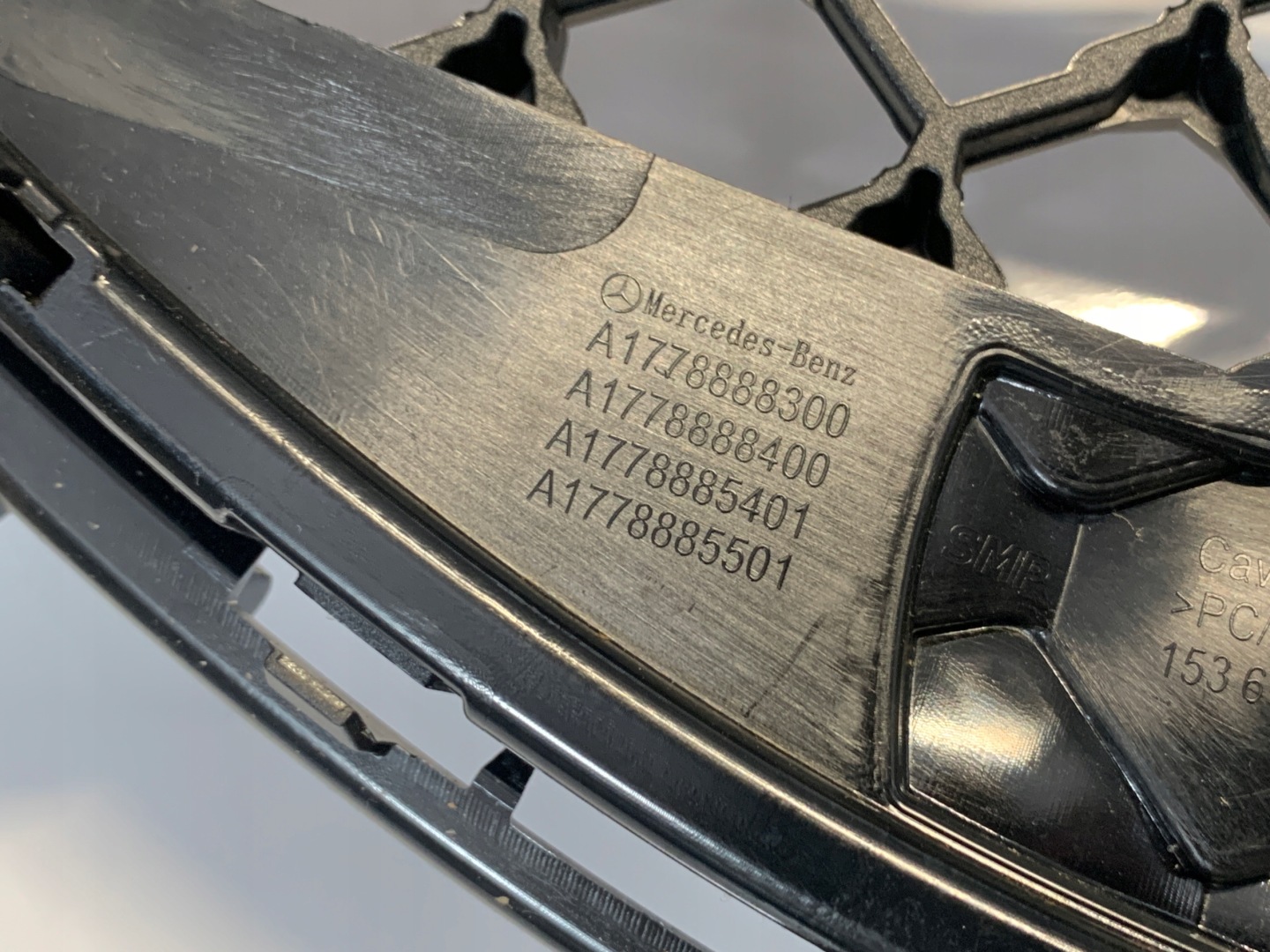 Mercedes-Benz A-Klasse W177 Kühlergrill FRONTGRILL Kühlergitter A1778888300 - Thumbnail 11