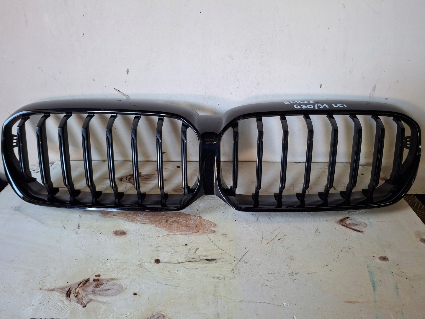 BMW 5 G31 Kühlergrill FRONTGRILL Kühlergitter 8517811 - Thumbnail 1