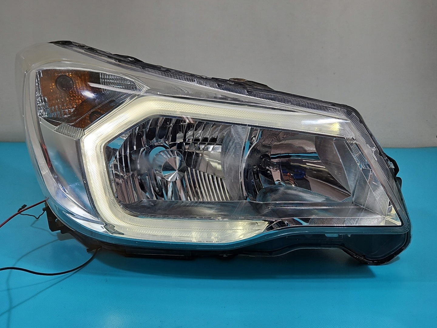 Frontscheinwerfer Subaru Forester SF Xenon Rechts Scheinwerfer Headlight - Thumbnail 1