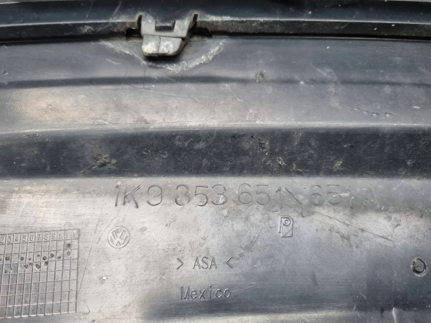 VW Golf V Kühlergrill FRONTGRILL Kühlergitter 1K9853651 - Thumbnail 9