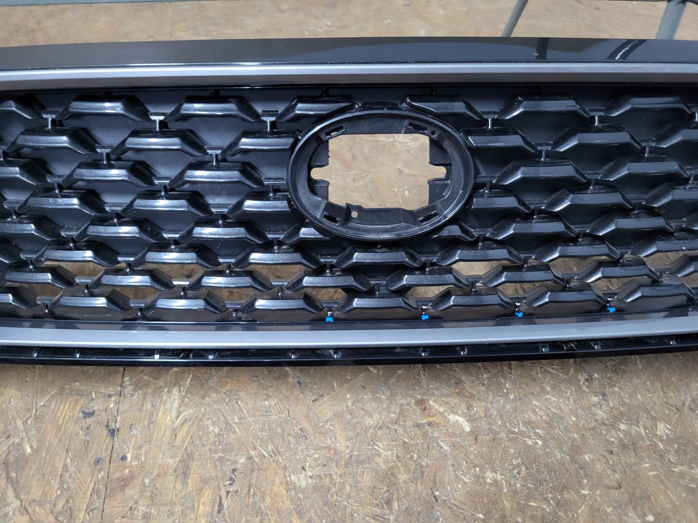 Toyota Corolla E170 Kühlergrill FRONTGRILL Kühlergitter - Thumbnail 4