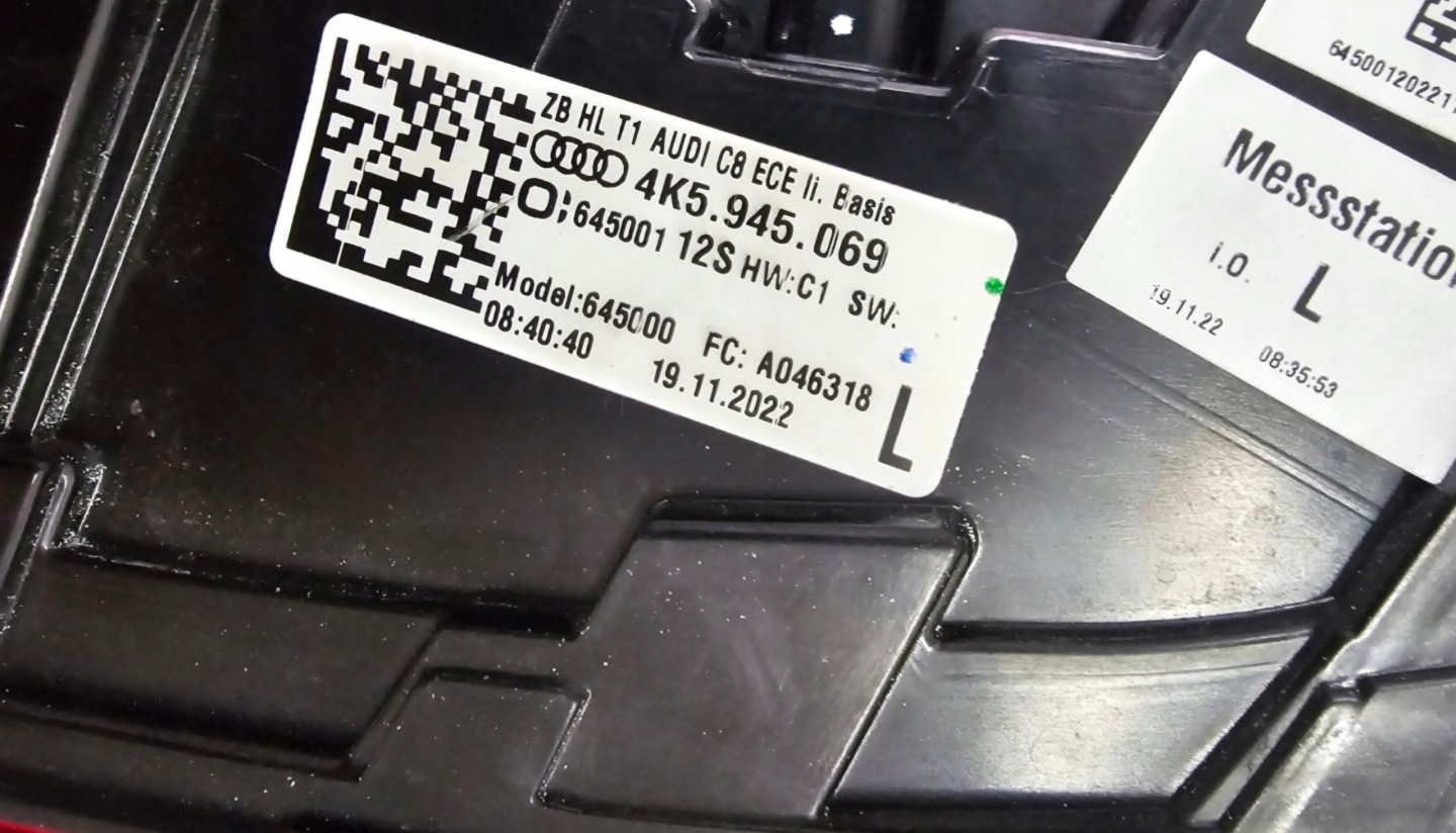 Audi A6 Rückleuchte 4K5945069 Rearlamp - Thumbnail 5