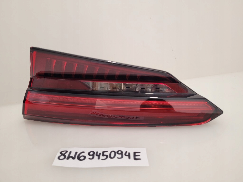 Audi A5 Rückleuchte 8W6945094E Rearlamp - Thumbnail 1