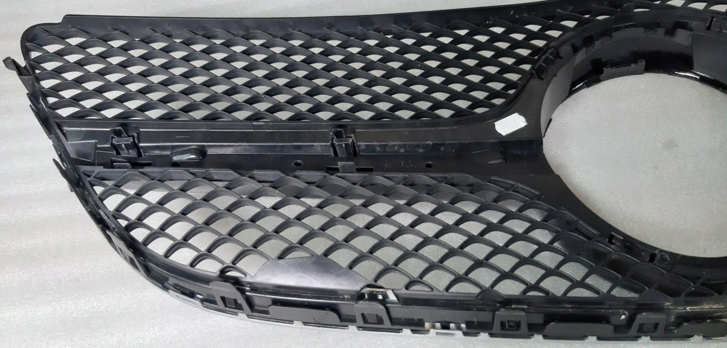 Mercedes-Benz E-Klasse W207 Kühlergrill FRONTGRILL Kühlergitter A2078803183 - Thumbnail 12