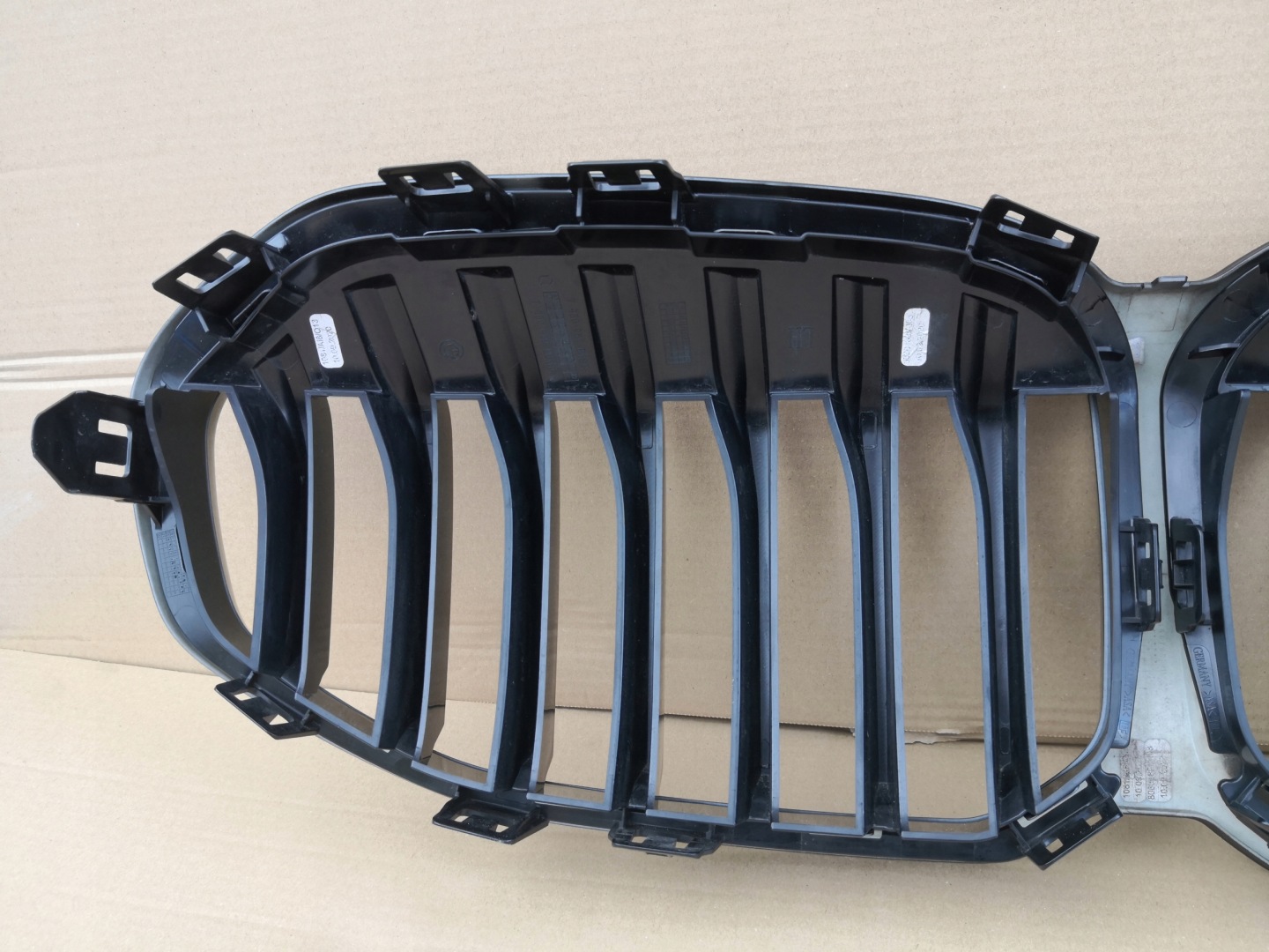 BMW 1 F40 Kühlergrill FRONTGRILL Kühlergitter 7450957 - Thumbnail 10