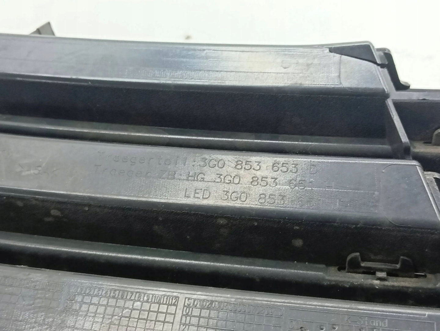 VW Passat B8 Kühlergrill FRONTGRILL Kühlergitter 3G0853653D - Thumbnail 11