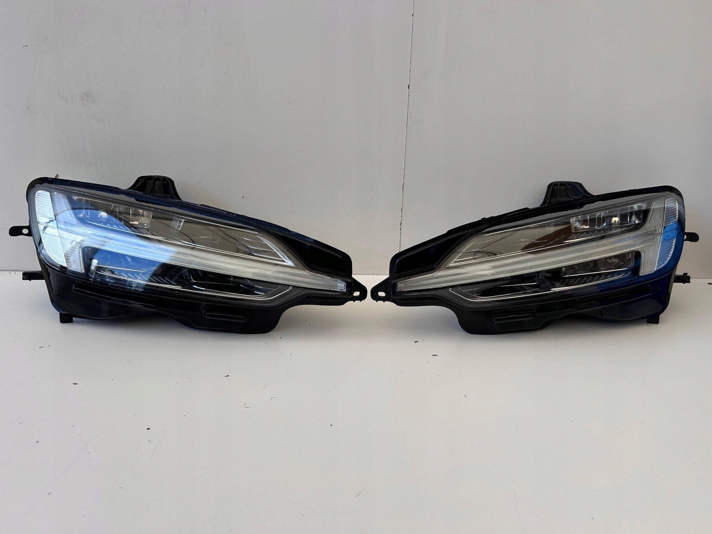 Frontscheinwerfer Volvo S60/V60 S60 32338014 LED Links Scheinwerfer Headlight - Thumbnail 1