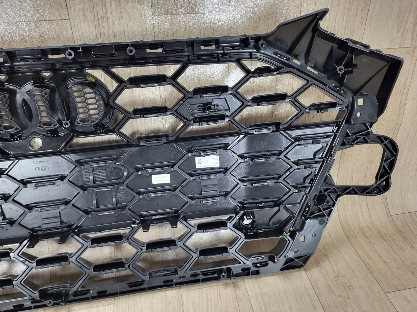 Audi A4 B9 Kühlergrill FRONTGRILL Kühlergitter 8W0853651DM - Thumbnail 6