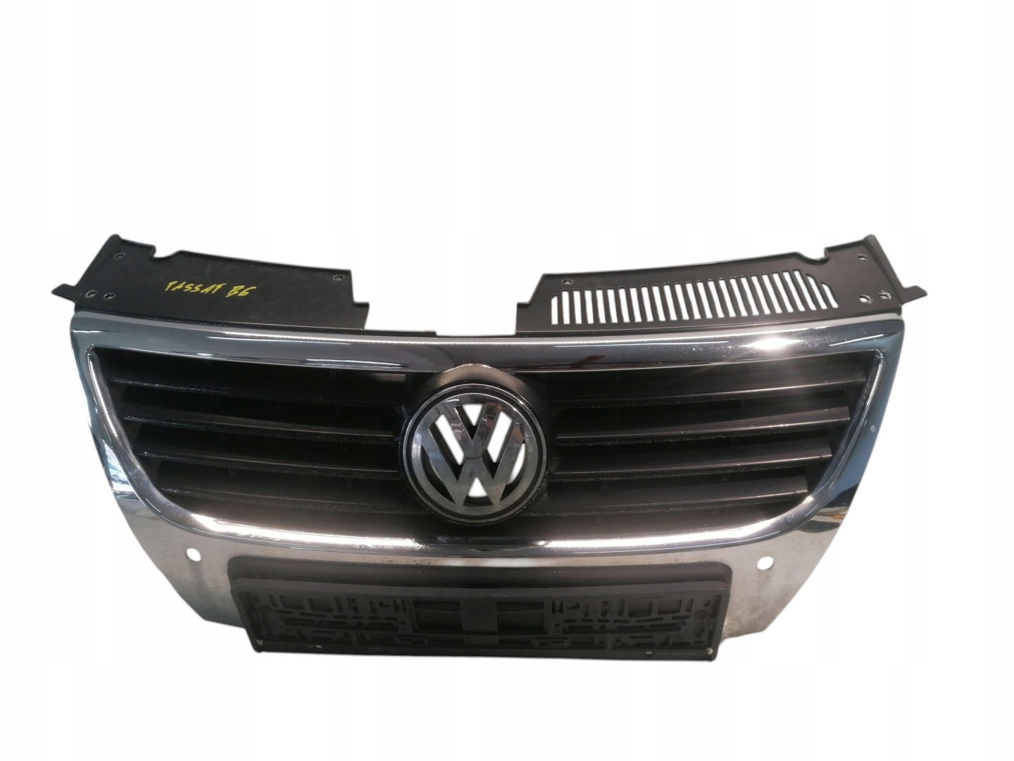 VW Passat B6 Kühlergrill FRONTGRILL Kühlergitter - Thumbnail 1