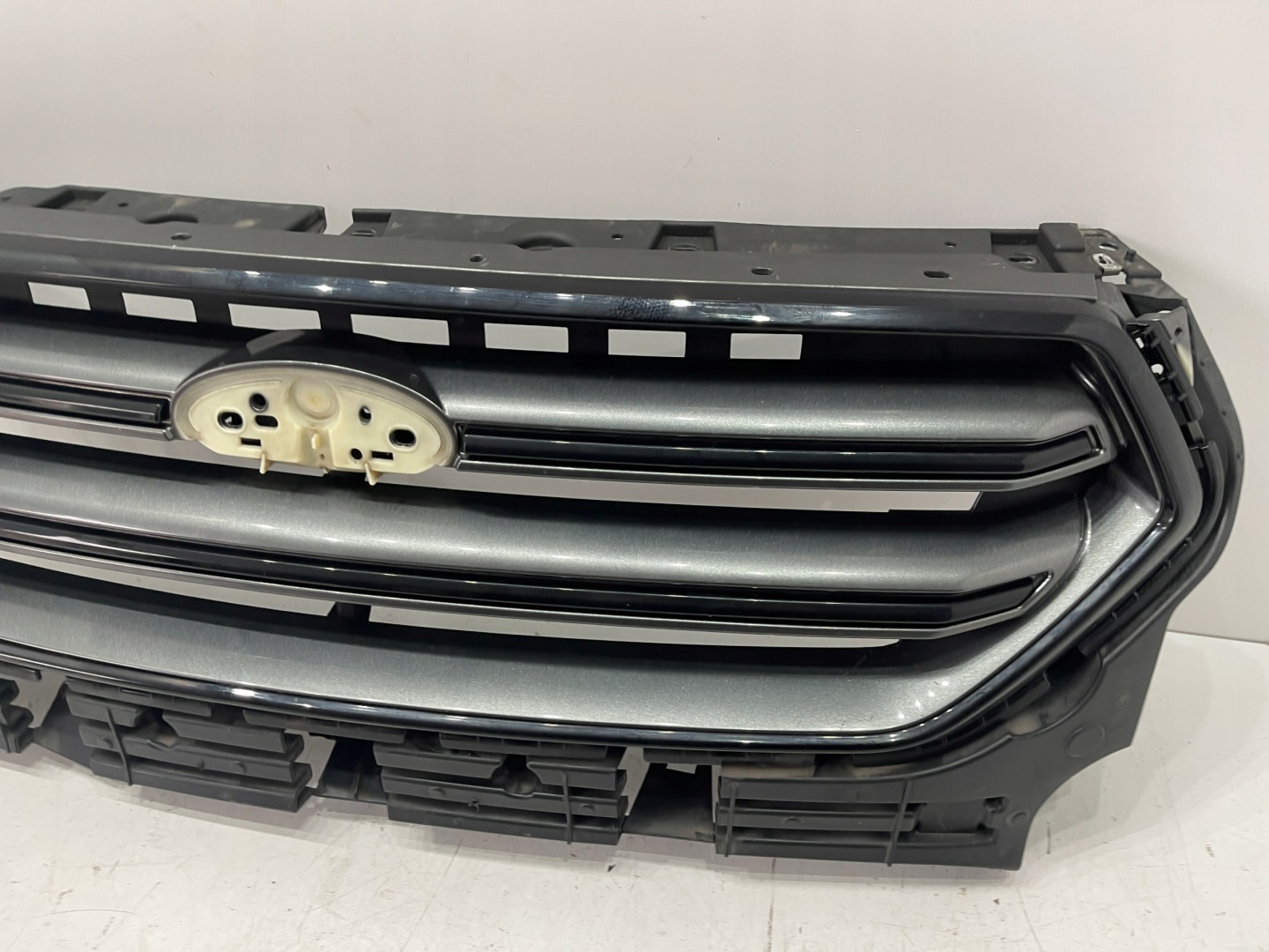 Ford Kuga II Mk2 Kühlergrill FRONTGRILL Kühlergitter - Thumbnail 4