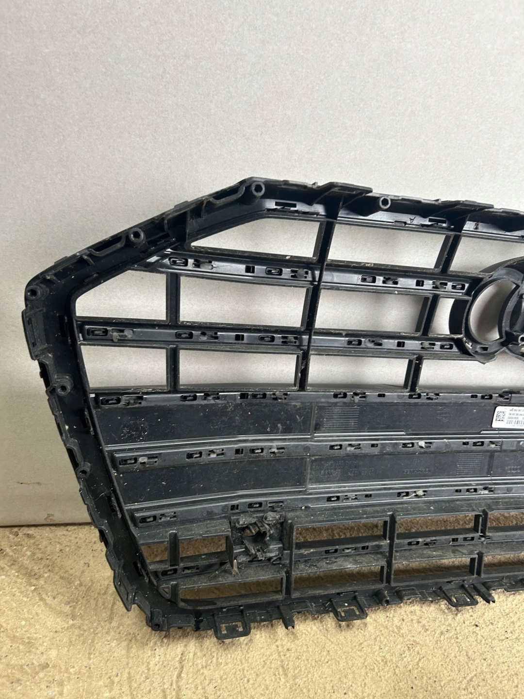 Audi A6 Kühlergrill FRONTGRILL Kühlergitter 4K0853651D - Thumbnail 11