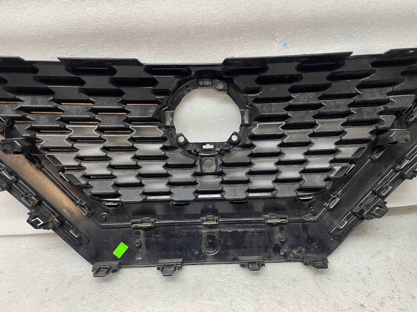 Nissan Qashqai J12 Kühlergrill FRONTGRILL Kühlergitter - Thumbnail 5