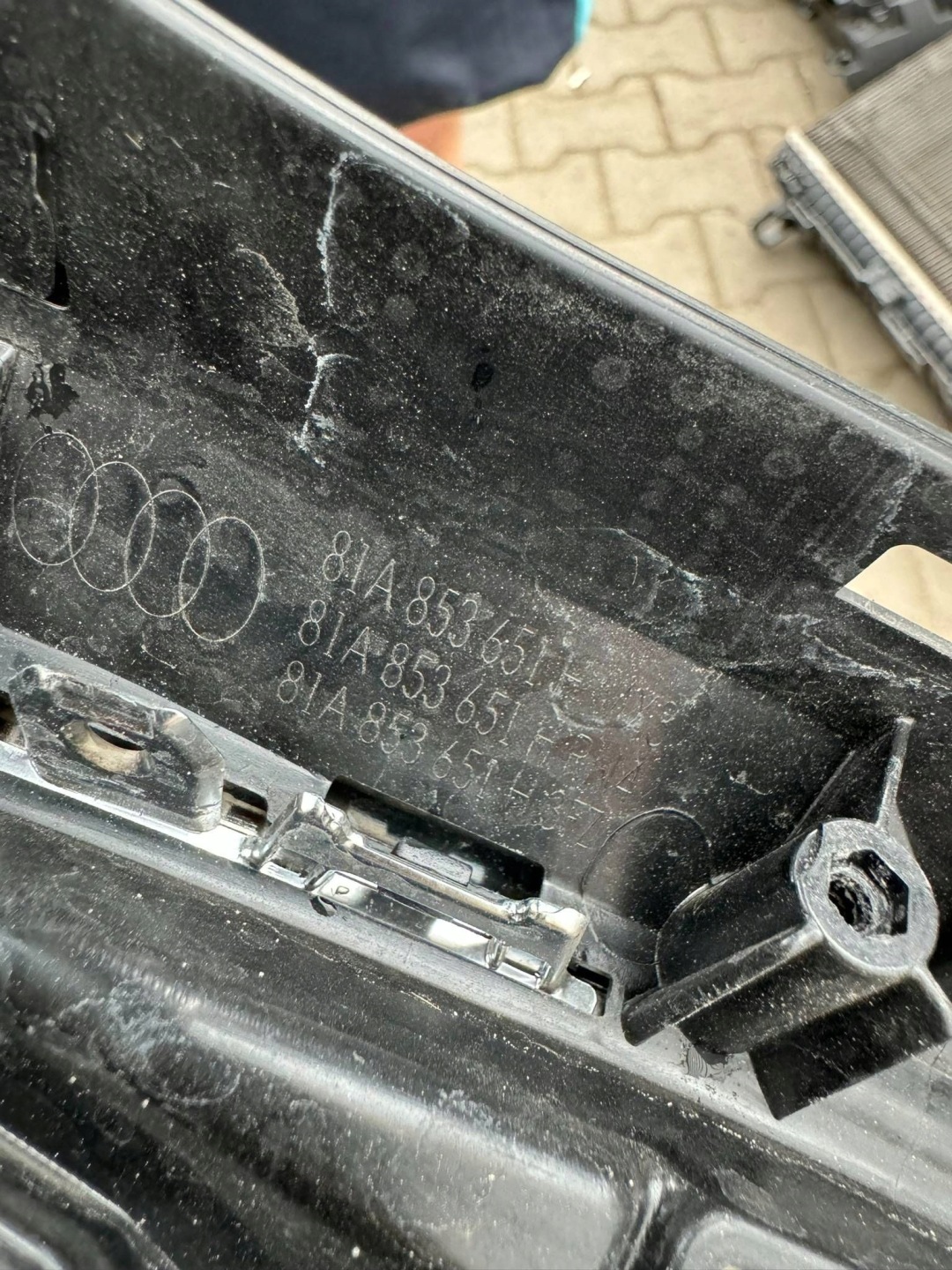 Audi Q2 Kühlergrill FRONTGRILL Kühlergitter 81A853651H - Thumbnail 6
