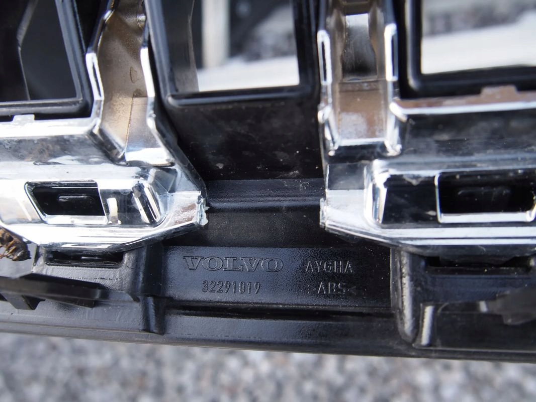 Volvo XC60 Kühlergrill FRONTGRILL Kühlergitter - Thumbnail 6