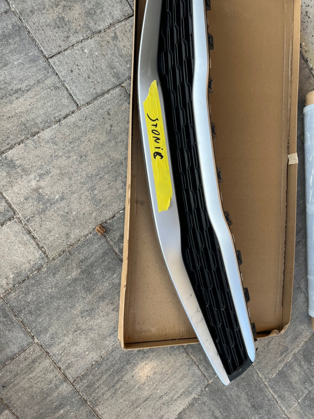 Kia Stonic YB Kühlergrill FRONTGRILL Kühlergitter - Thumbnail 3