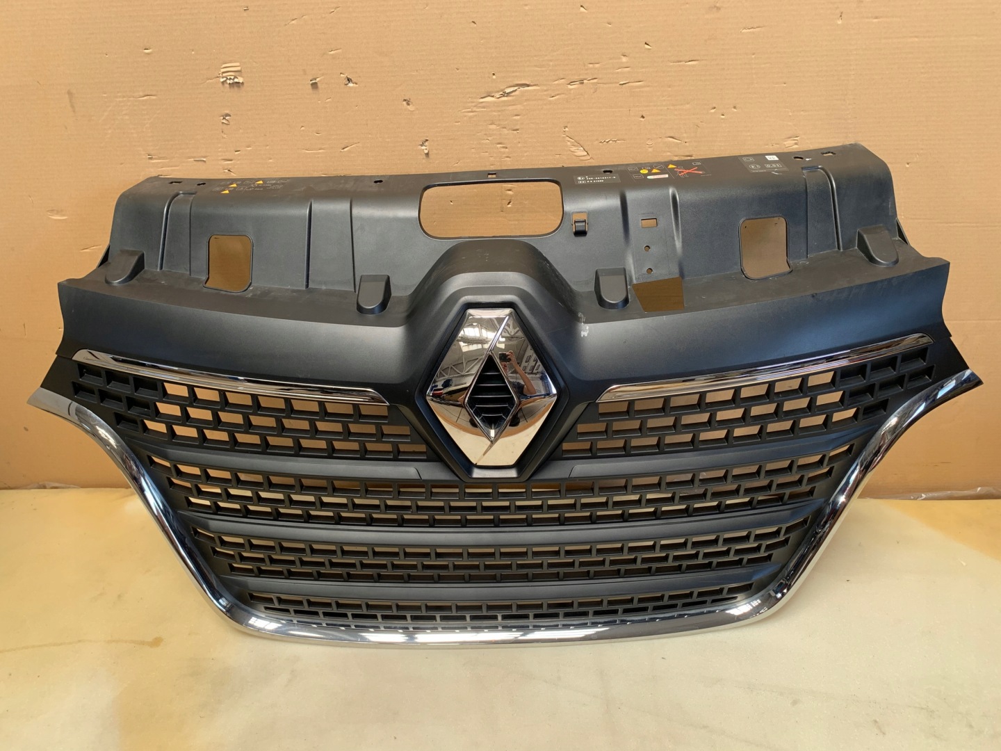 Renault Master II Kühlergrill FRONTGRILL Kühlergitter 623105428R - Thumbnail 1