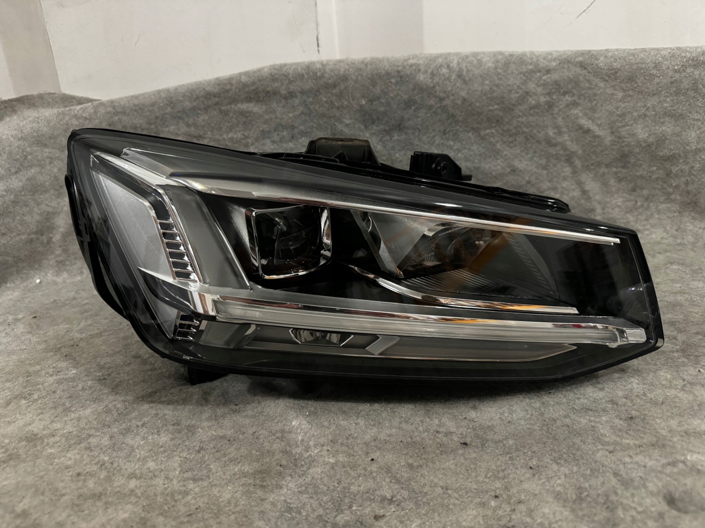 Frontscheinwerfer Audi Q2 81A941034AU LED Rechts Scheinwerfer Headlight - Thumbnail 1