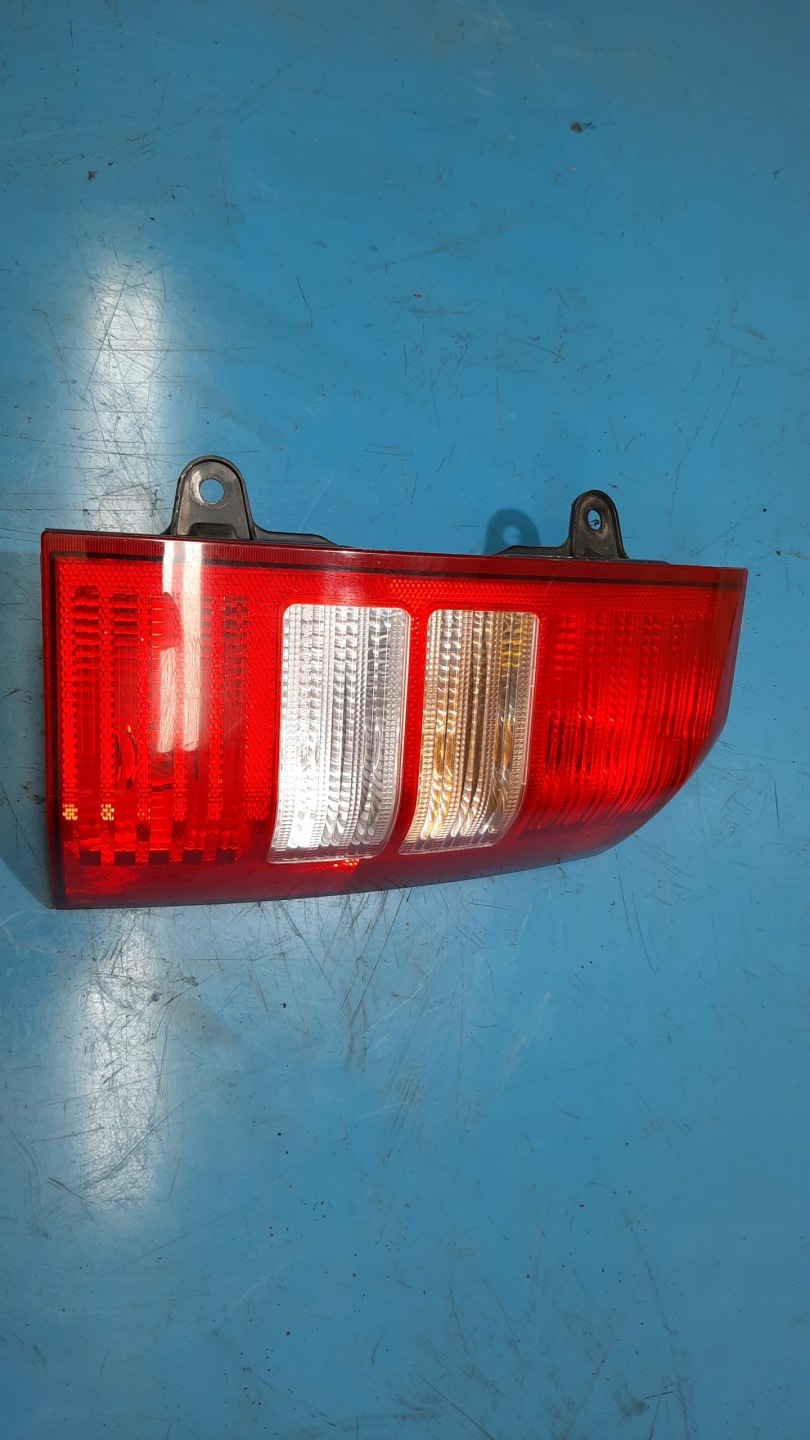 Jeep Patriot PK Rückleuchte Rearlamp - Thumbnail 1