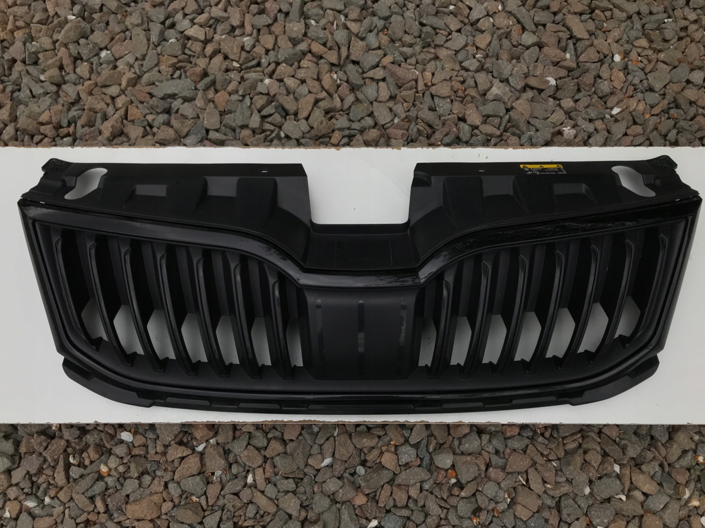 Skoda Octavia 1U Kühlergrill FRONTGRILL Kühlergitter - Thumbnail 1