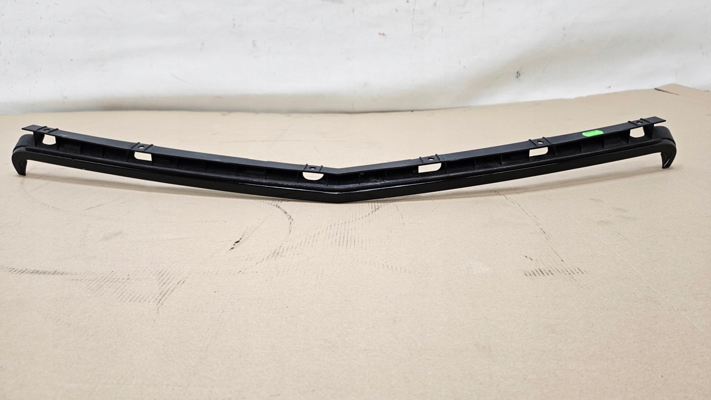 Mercedes-Benz C-Klasse W204 Kühlergrill FRONTGRILL Kühlergitter A2048800983 - Thumbnail 1