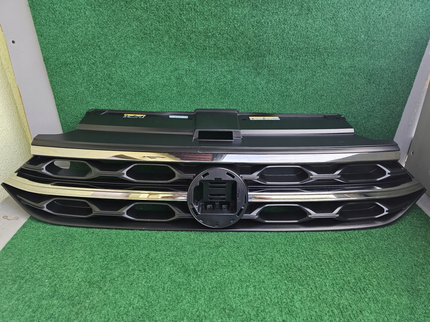 VW T-Roc A1 Kühlergrill FRONTGRILL Kühlergitter 2GA853653H - Thumbnail 1