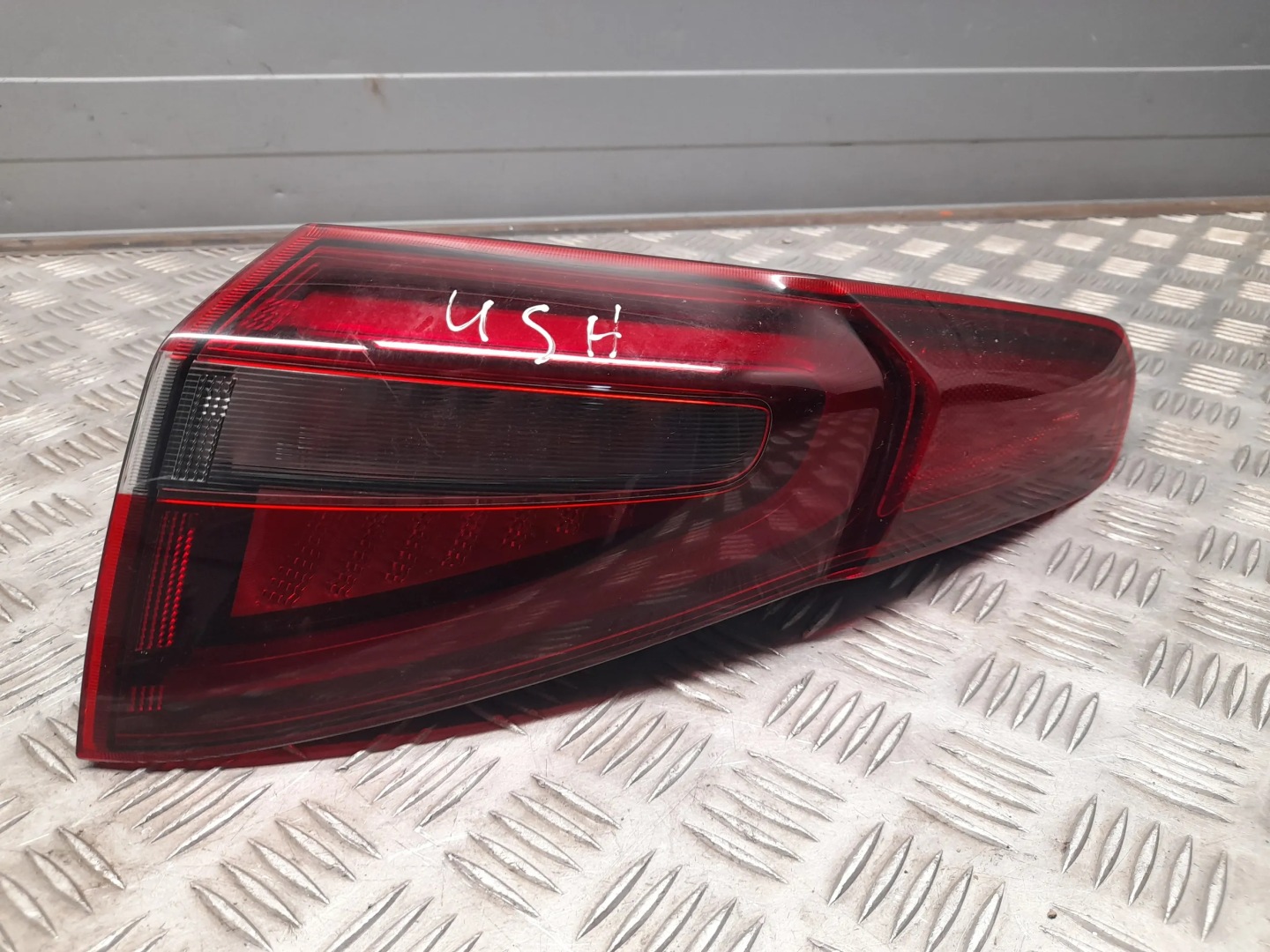 Alfa Romeo Stelvio Typ 949 Rückleuchte 00505358050 Rearlamp - Thumbnail 1