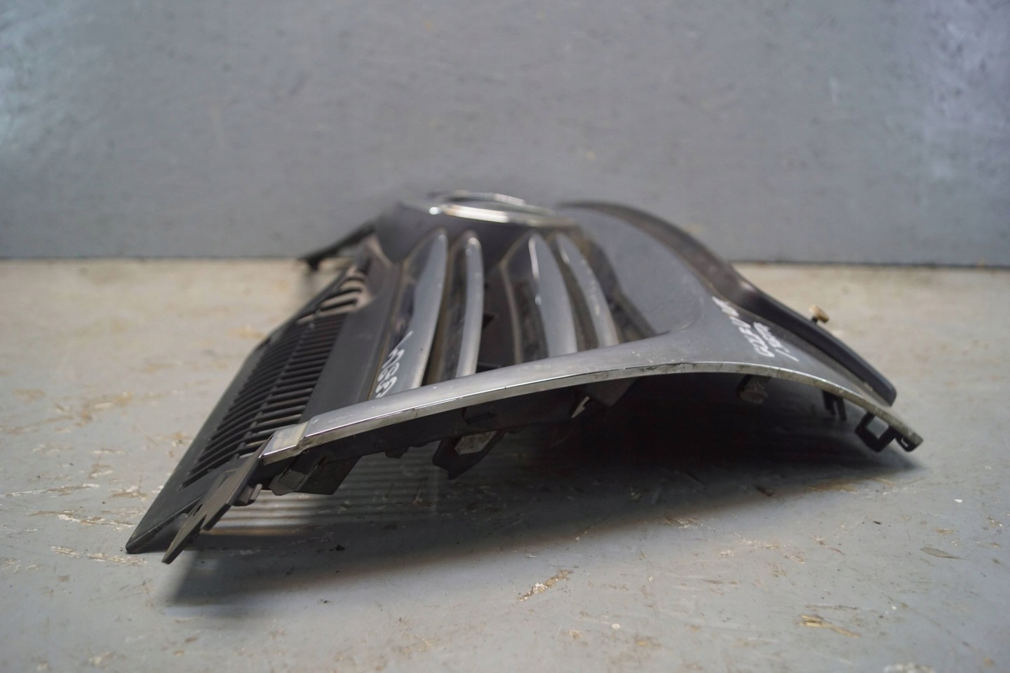 VW Golf V Kühlergrill FRONTGRILL Kühlergitter 1K5853653C - Thumbnail 11