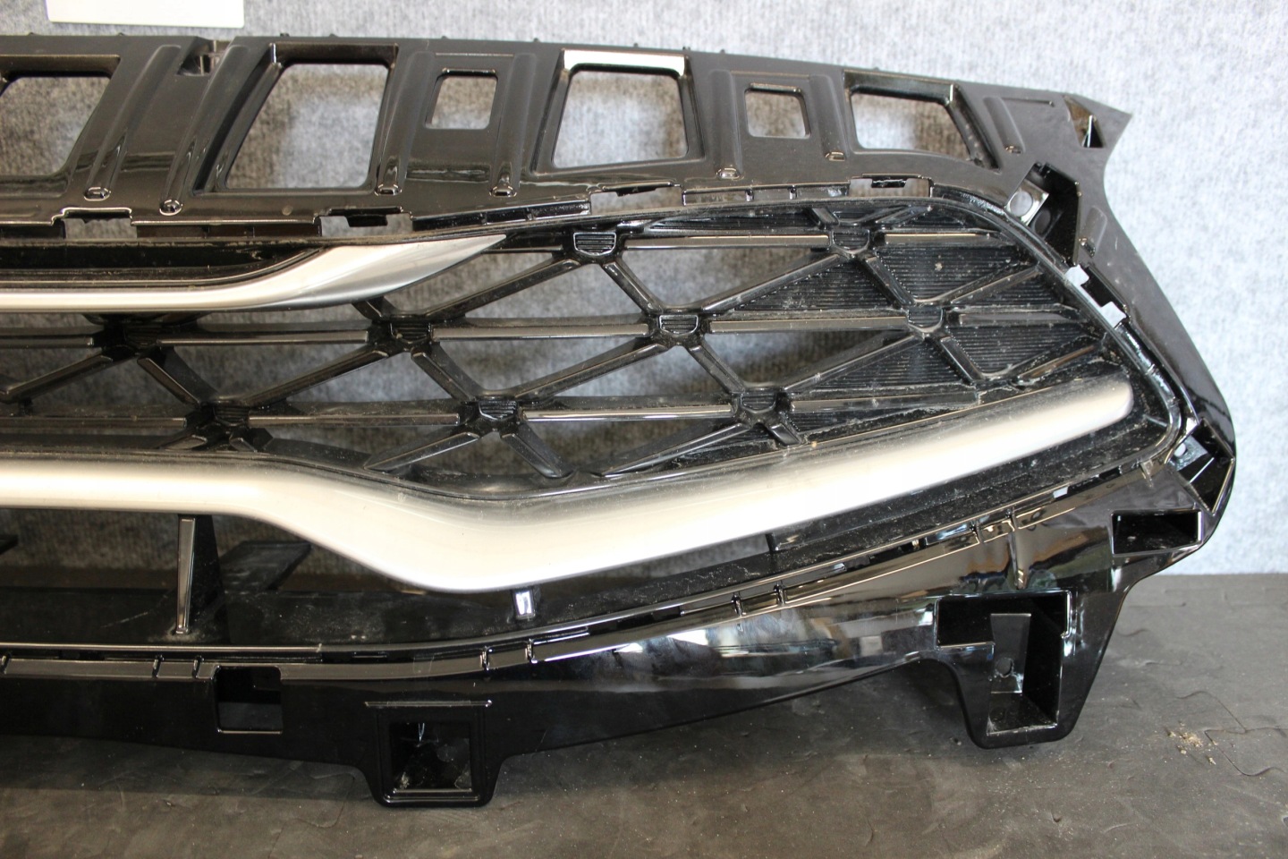 Kia Ceed CD Kühlergrill FRONTGRILL Kühlergitter - Thumbnail 2