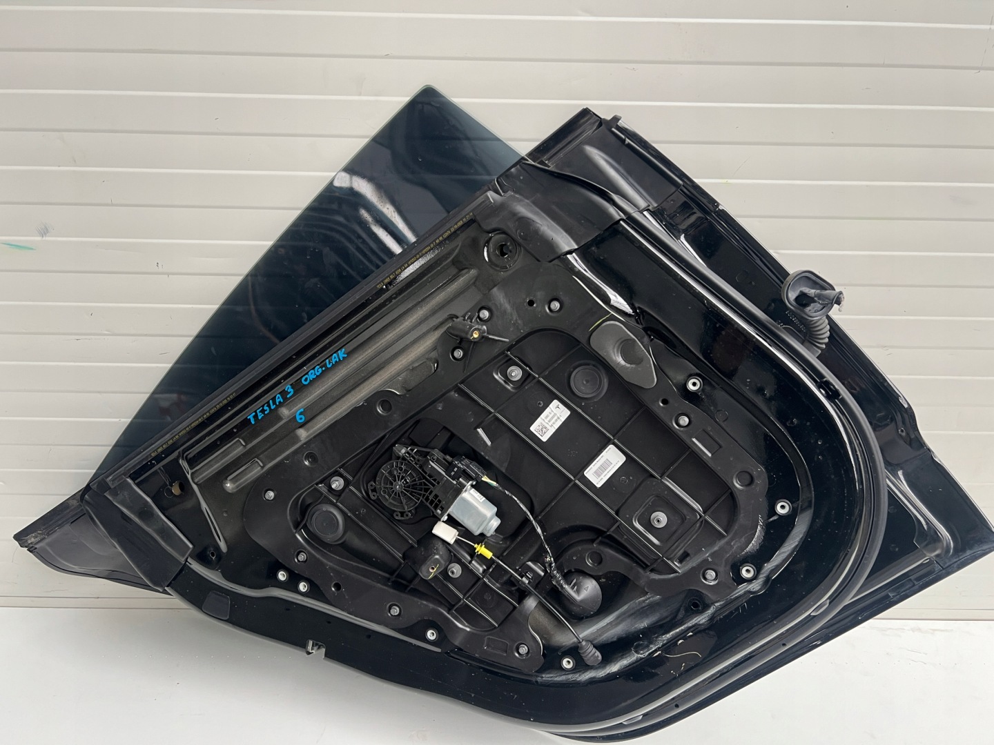 Tesla Model 3 003 Tür Hinten Links Door Porta Porte - Thumbnail 6
