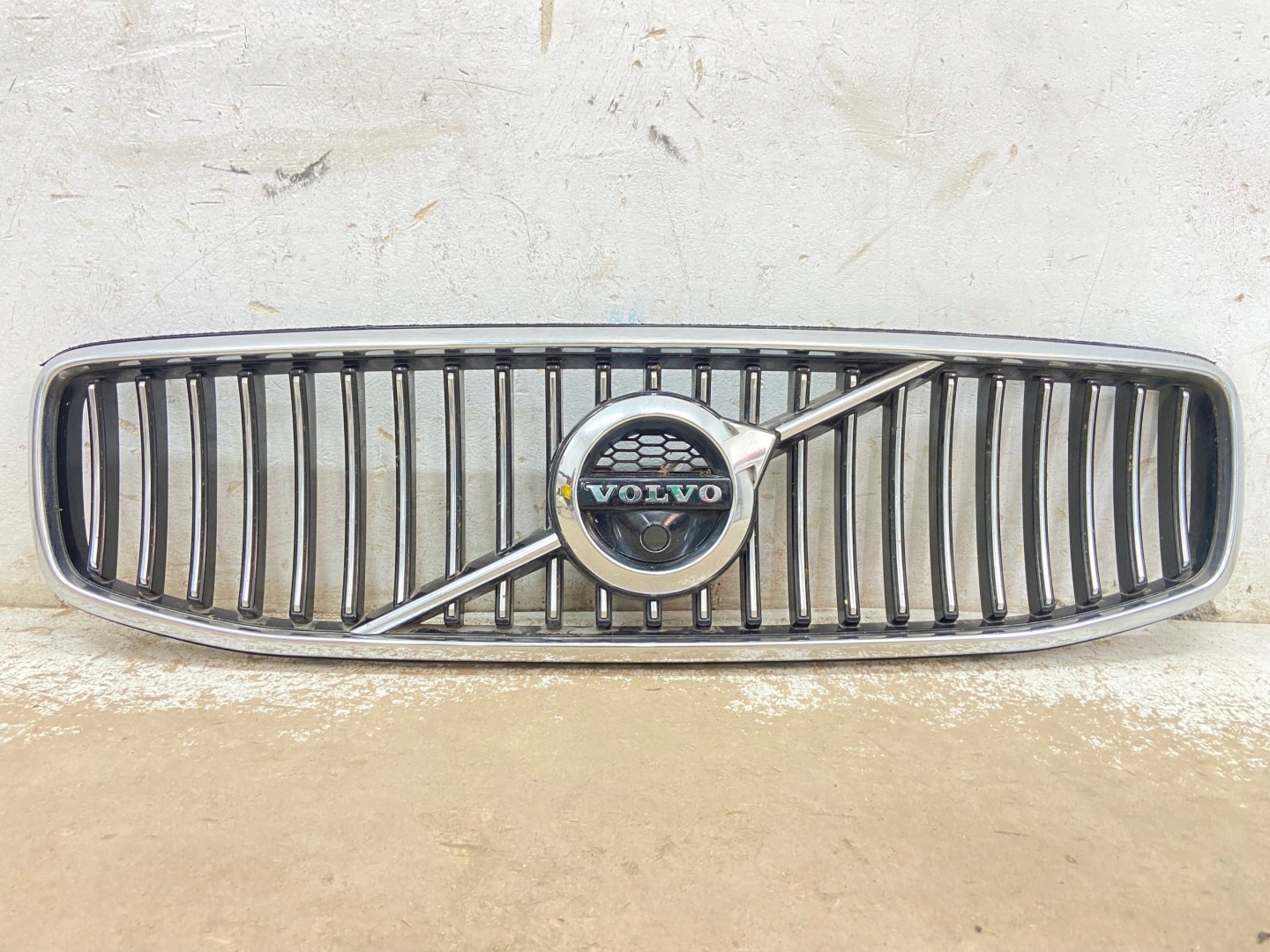 Volvo S90/V90 S90 Kühlergrill FRONTGRILL Kühlergitter 31425407 - Thumbnail 1